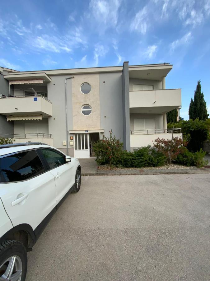 Apartman Lili Zaton  Extérieur photo